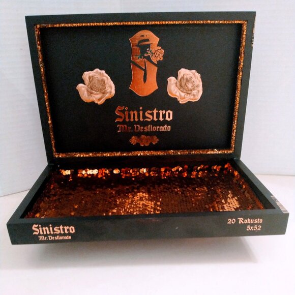 Suenos de Saundra Upcycled, EXTREMELY RARE, Sinistro Cigar Box, Accent - Picture 2 of 10